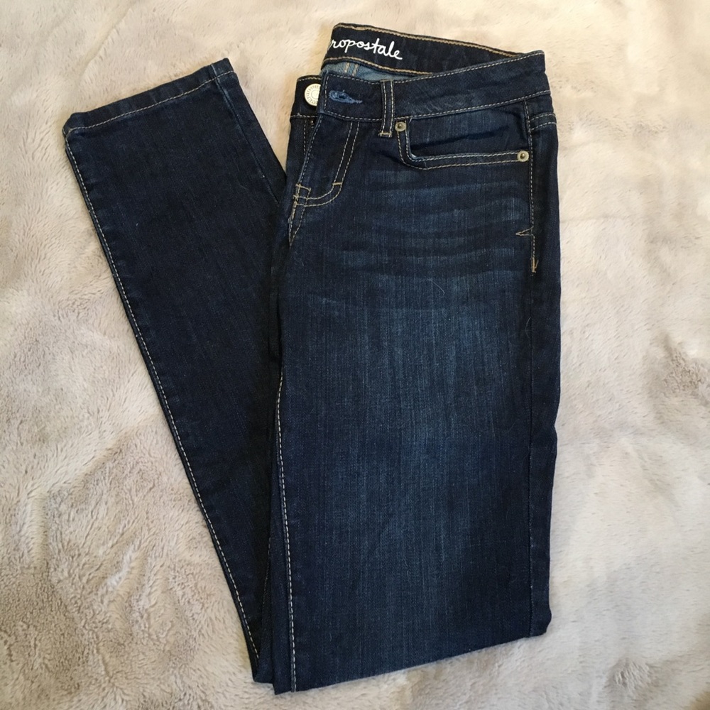 Aeropostale Bayla Curvy Skinny Jeans 000